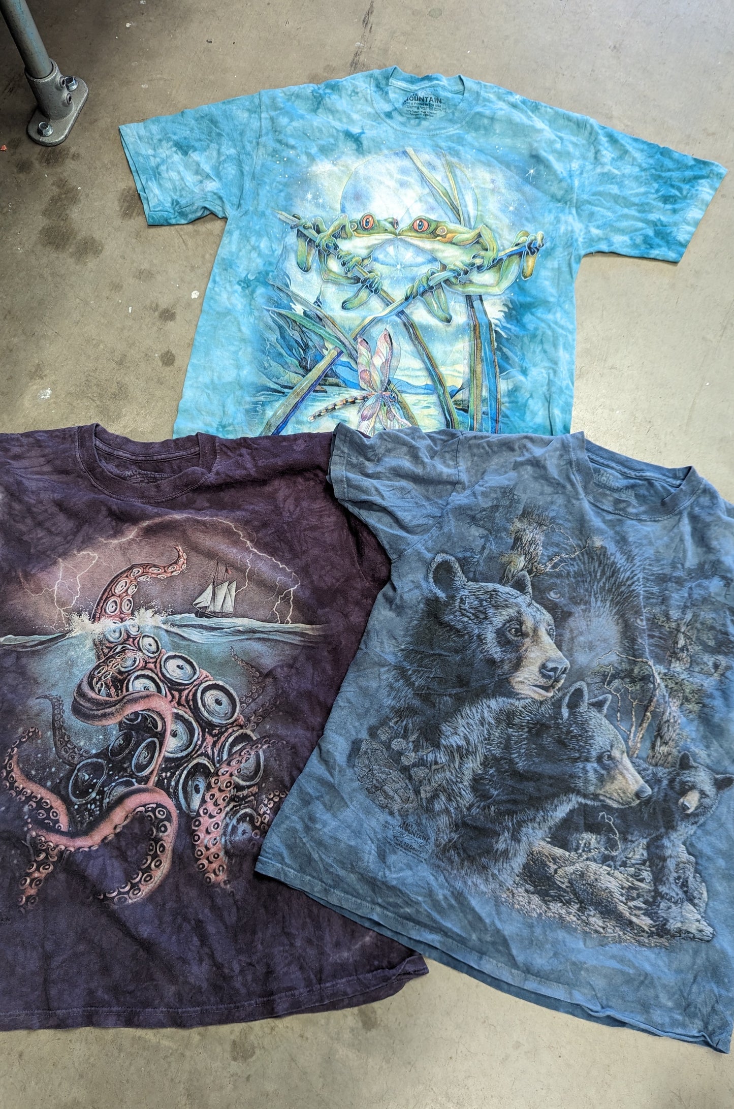 Vintage Wholesale Mountain Nature T-shirts - Vintage Mountain Nature T-shirts Wholesale