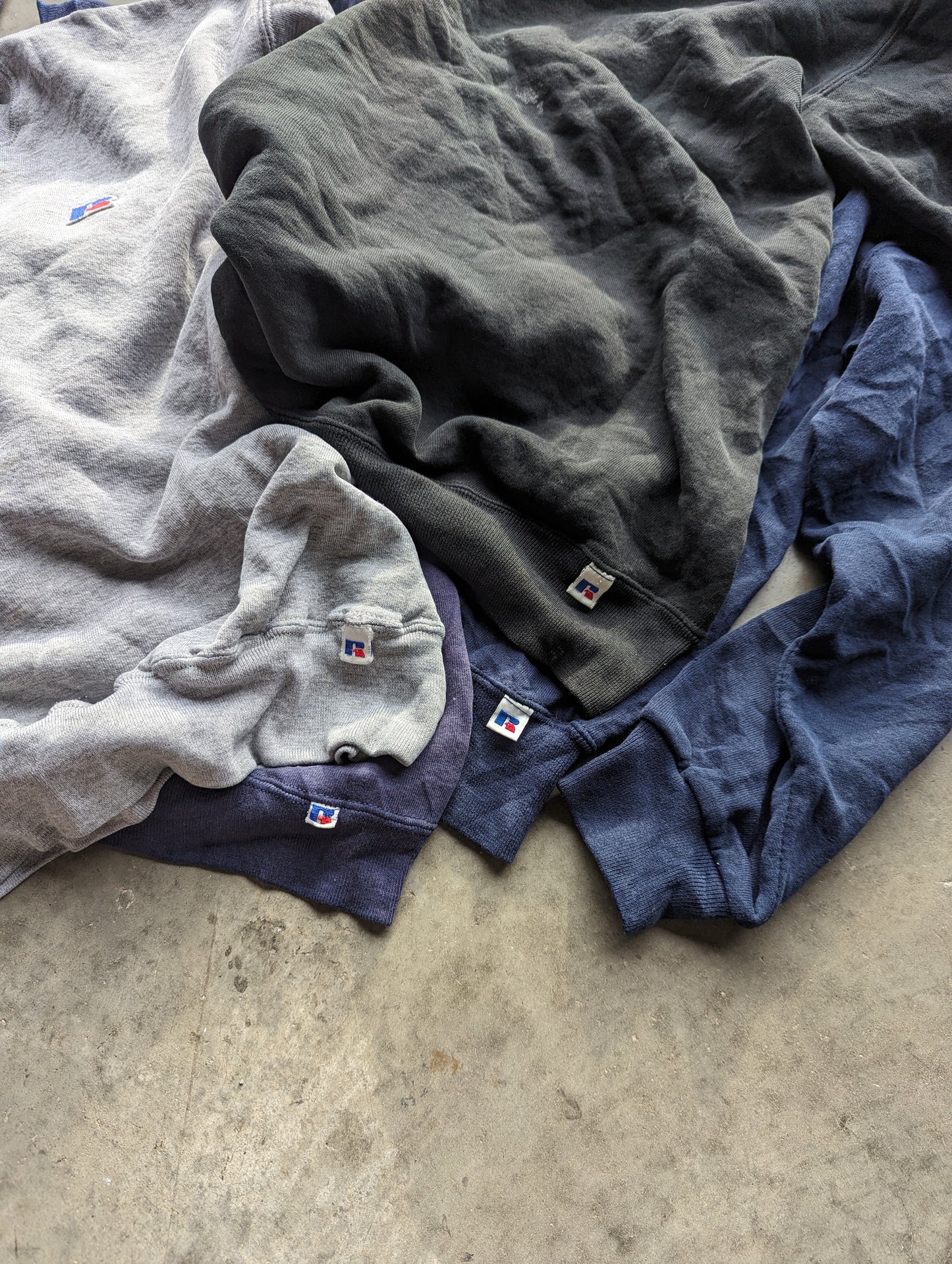 Vintage Wholesale Russell Athletic Blank Sweatshirt - Vintage Russell Athletic Blank Sweatshirt Wholesale