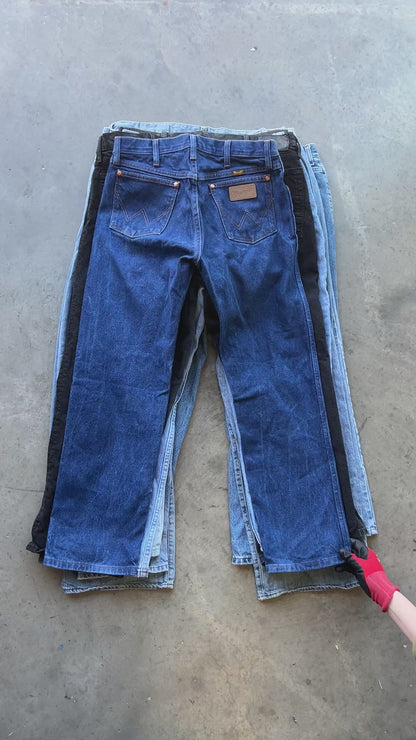 Vintage 90s Loose/Baggy Branded Jeans